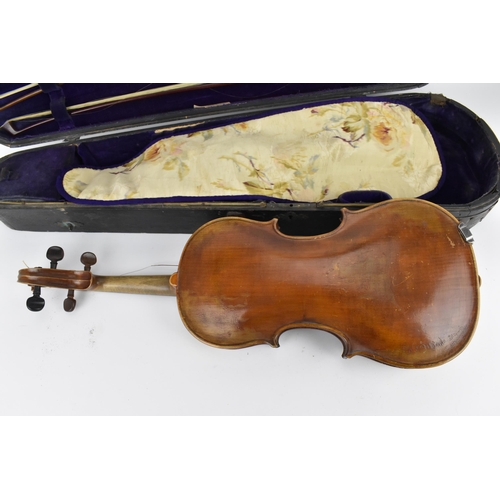 173 - A late 19th century English violin by Dearlove, Leeds, 1884, with one piece back, 4/4 size, with mak... 