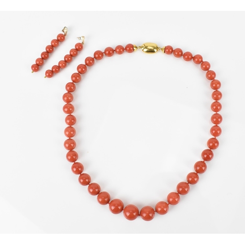 180 - An Italian 18ct yellow gold and red coral single strand bead necklace and pair of matching earrings,... 