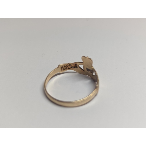 2 - A 14ct gold Irish Claddagh ring 1.7g Location: CAB1