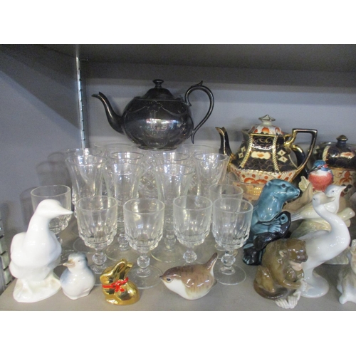 248 - A mixed lot of glass and ceramics to include Lladro geese and dog models, Royal Albert part teaset, ... 