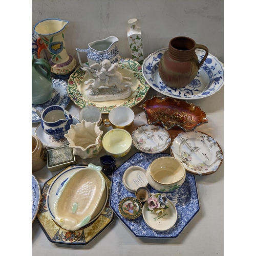 28 - A mixed lot to include Delft, hock glass, carnival ware bowl, Belleek, pot lid and other items
Locat... 