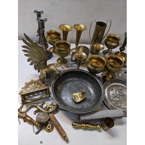 30 - A mixed lot to include Georgian pewter, brassware to include a Middle Eastern tea pot, 00 gauge acce... 