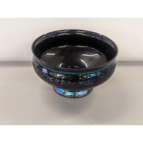 365 - A Royal Brierly iridescent glass bowl, 20cm dia
Location: 5.1