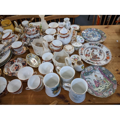 368 - A mixed lot of porcelain to include Masons Davenport, Royal Grafton and other items
Location: A4F