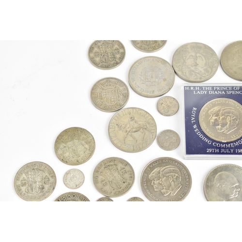 271 - Mixed British coinage George III and later to include Victorian half crowns, shillings, sixpences, t... 