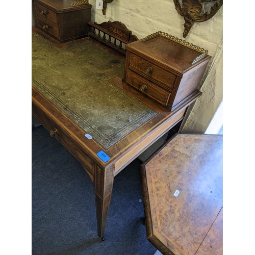 482 - An Edwardian writing desk having boxwood inlaid with green leather top and on tapered legs 93cm h x ... 