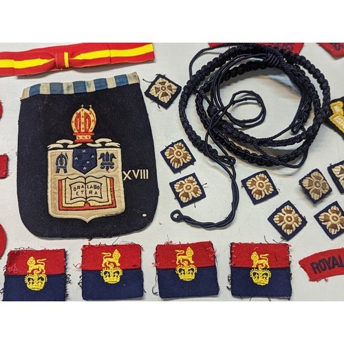 518 - Royal Engineers related cloth badges/patches to include bomb disposal, rank pips, shoulder titles an... 