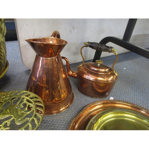 459 - A selection of Victorian and later brass and copper ware to include a coal bucket with embossed bow ... 