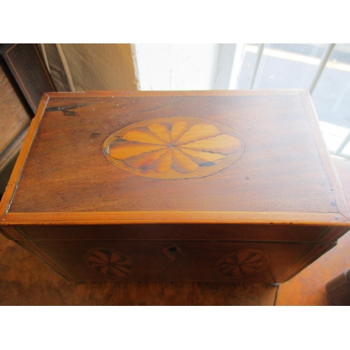 462 - A group of boxes to include a 19th century French rosewood and brass bound box containing three cut ... 