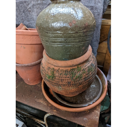 487 - Nine terracotta and ceramic garden plant pots
Location: G