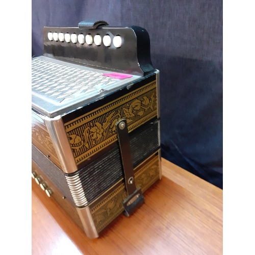 144 - A vintage Hohner accordion
LOCATION: BWR