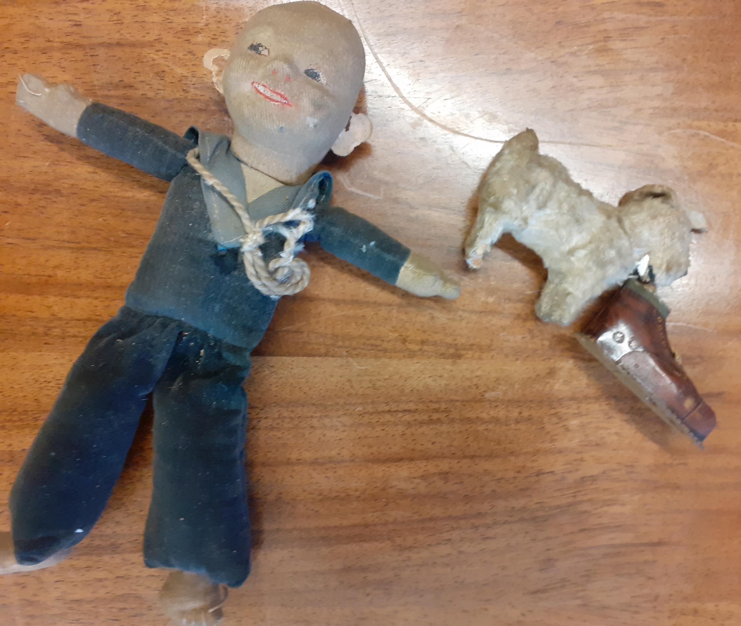 A quantity of vintage children's games and toys to include Mappa Mundi