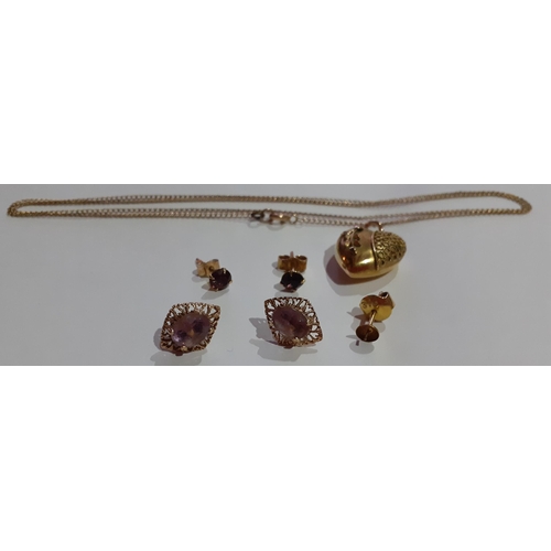 180 - A small quantity of 9ct gold jewellery comprising a fine chain, a pair of gold and amethyst pierced ... 