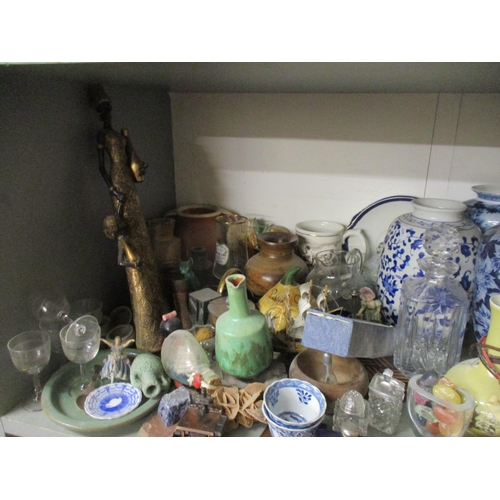 204 - A mixed lot to include a pressed glass and silver plated claret jug, Herend porcelain box and cover ... 