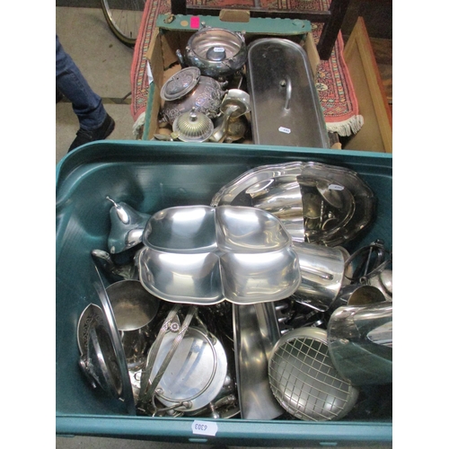 222 - Two boxed of mixed silver plate and stainless steel items to include a Vines serving dish, and a fis... 