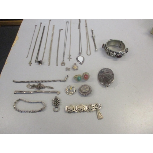 250 - Silver jewellery to include necklaces, enamelled and cabochon rings, bracelet brooches and other ite... 