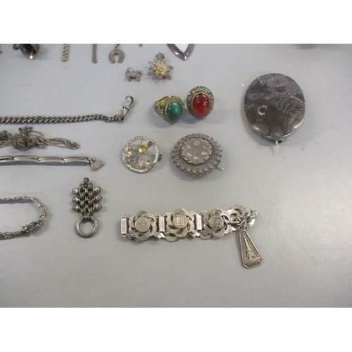 250 - Silver jewellery to include necklaces, enamelled and cabochon rings, bracelet brooches and other ite... 