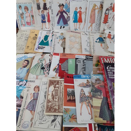 147 - A quantity of 1960's -1980's sewing patterns to include Simplicity, McCalls, Butterick and Style tog... 