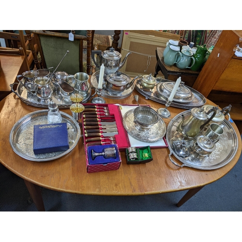 225 - Mixed silver plate to include a large twin handled tray, posy bowl, tureen, cased antler handled cut... 