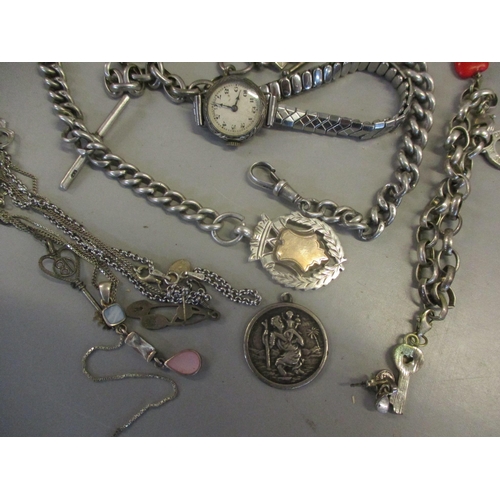 34 - Mixed jewellery to include a ladies manual wind wristwatch together with a silver pocket watch chain... 