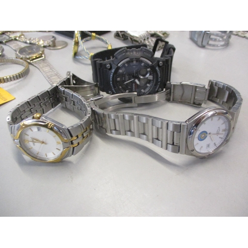 42 - A collection of watches and straps to include Imado, Rotary, Seiko and a Sekonda pocket watch, a Cas... 