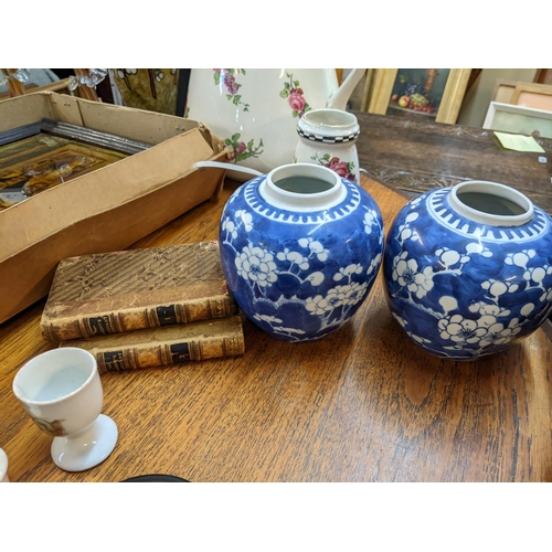 177 - A mixed lot to include a Doulton vase, two early 20th century Chinese ginger jars, two volumes of Th... 