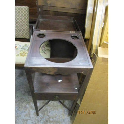 132 - Mixed group of small furniture to include a Georgian mahogany washstand and other items
Location: G