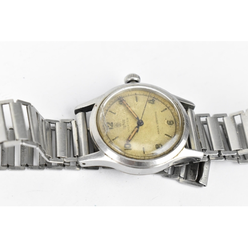 48 - A vintage Tudor Oyster manual wind, gents stainless steel wristwatch, having a silvered dial with Tu... 