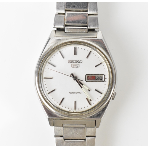 A Seiko 5 automatic gents stainless steel wristwatch having a