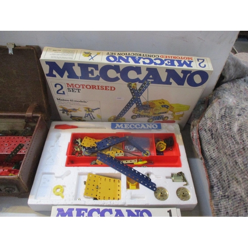 258 - Mixed Meccano to include Meccano motorised set 2
Location: 9.5