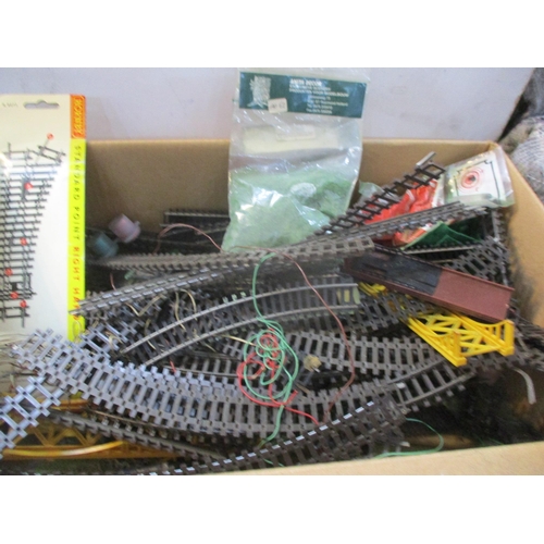 260 - A mixed lot of model railway items to include Hornby, Lima and Tri-ang, rolling stock and mixed trac... 