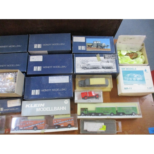 151 - A collection of HO scale model railway kits, models and accessories to include mainly Weinert modelb... 