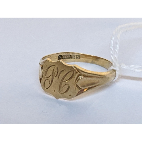 2 - A 9ct gold signet ring engraved with initials, 3.6g
Location: CAB3