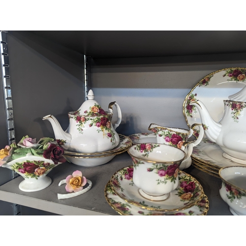 246 - A Royal Albert 'Old Country Roses' part tea set along with a Paragon tea cup and saucer
Location: 6:... 