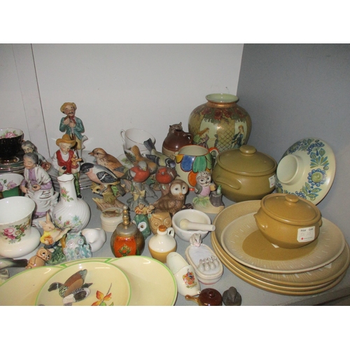 158 - A mixed lot of ceramics to include Aynsley vases, a Russian Lomolosov porcelain trio commemorating t... 