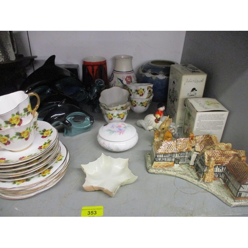 353 - A mixed lot of ceramics to include Shelley cups and saucers, boxed John Beswick Thelwell figurine, P... 