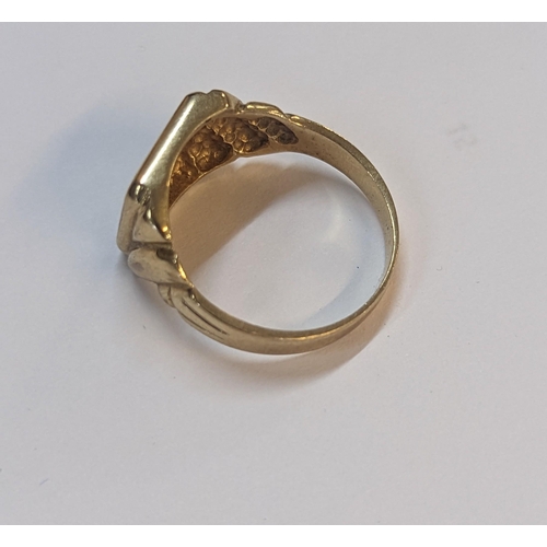 447 - A 9ct gold signet ring having floral design, 4.5g Location: CAB3