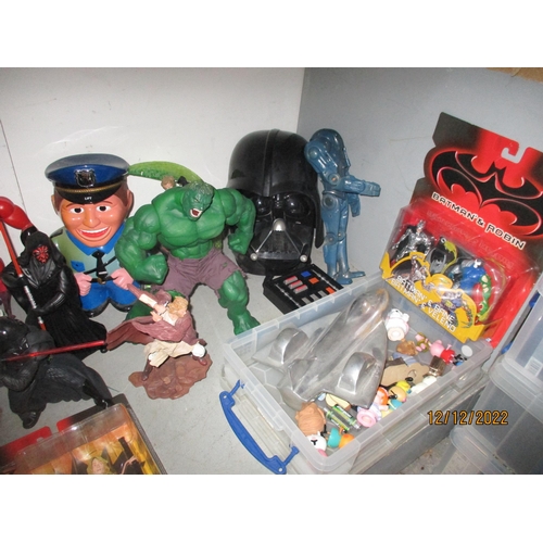 122 - A selection of children's toys The Bride and Co from Kill Bill, in original packaging, Celtic Predat... 