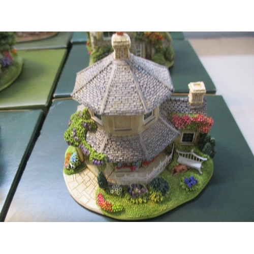 231 - A collection of boxed Lilliput Lane cottage, approx 30, to include Off the Beaten Track, Tollborth L... 