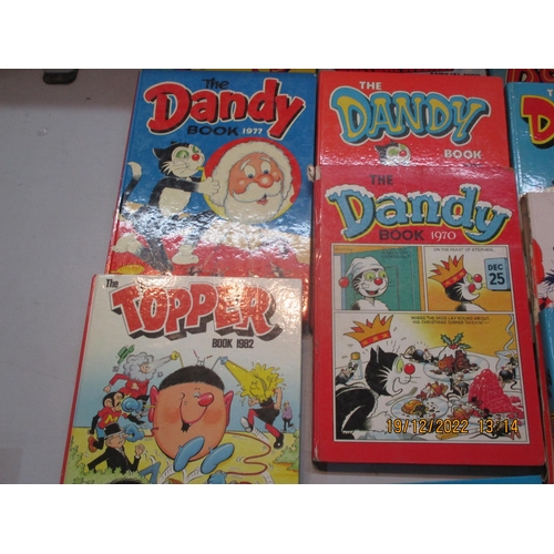 321 - A collection of annuals 1960s to 1980s to include The Beano and Dandy, along with 1935 Jubilee book ... 