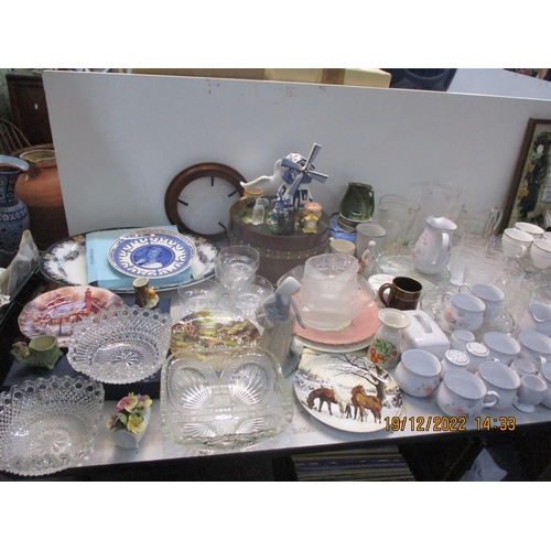 322 - A large mixed lot to include limited edition Charles  Wysocki music box, along with Minolta SRT303 c... 