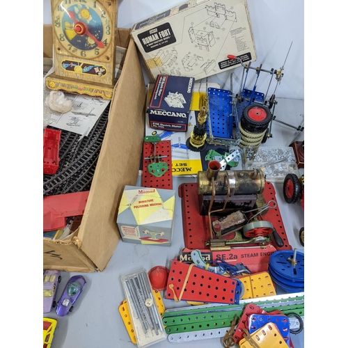 367 - Mixed toys to include Meccano, Corgi toy cars, Mamod steam engine and other items
Location:LWB