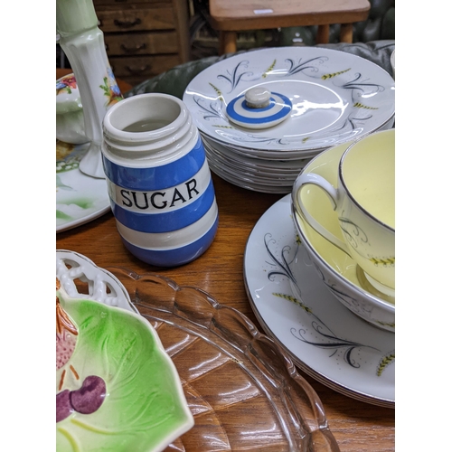 481 - Ceramics to include a wash set, a pair of blue and white chargers, teaware, and other items
Location... 