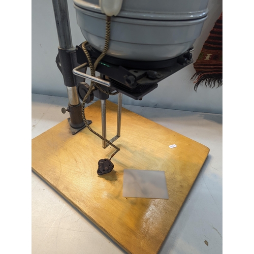 194 - A vintage photography, photo enlarger, A/F, Location:LWM