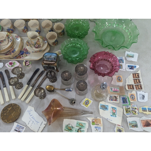 381 - A mixed lot to include ceramics, Hampton, Wedgwood A/F, Harrods cup and saucer, Wade candlesticks, s... 