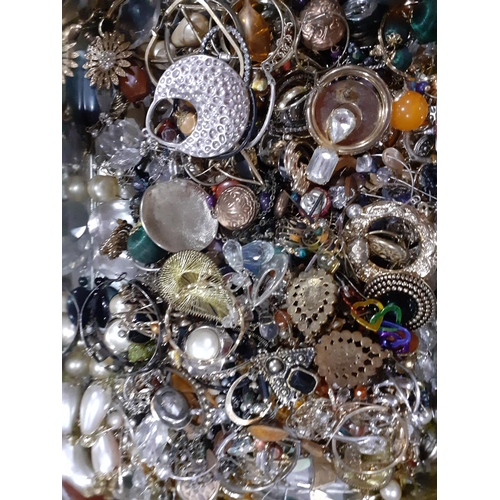 536 - A large quantity of costume jewellery to include a Lorus gents watch and blazer buttons Location: A1... 