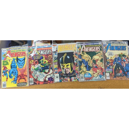 600 - A large collection of Marvel, DC and other comic books, A/F to include late 1970's and 1980's Avenge... 