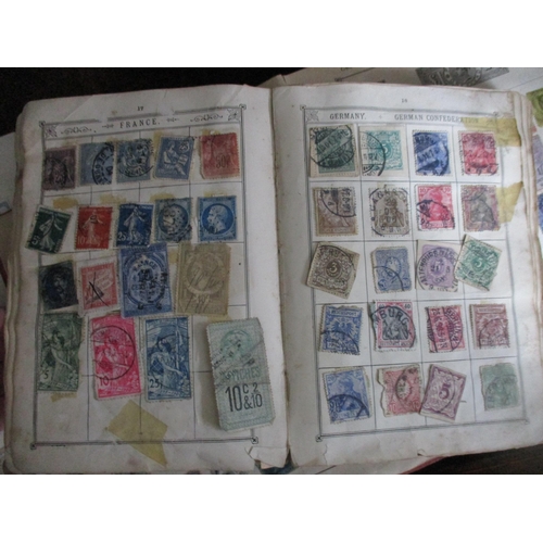 149 - A collection of six albums of world stamps to include many Victorian and later GB stamps, USA, Chine... 