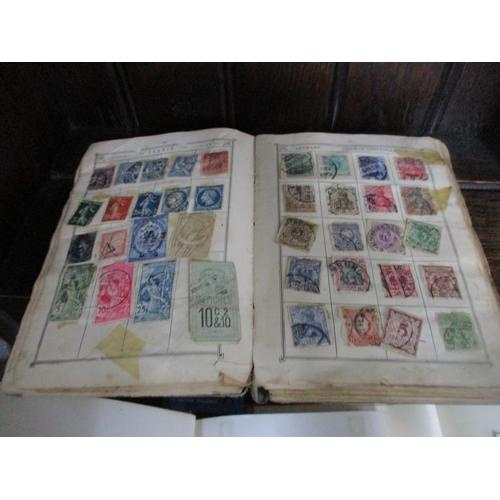 149 - A collection of six albums of world stamps to include many Victorian and later GB stamps, USA, Chine... 