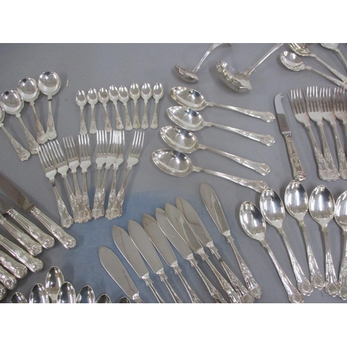 258 - A selection of George Sheffield silver plated cutlery, Heirloom collection, King Design, approx 90
L... 